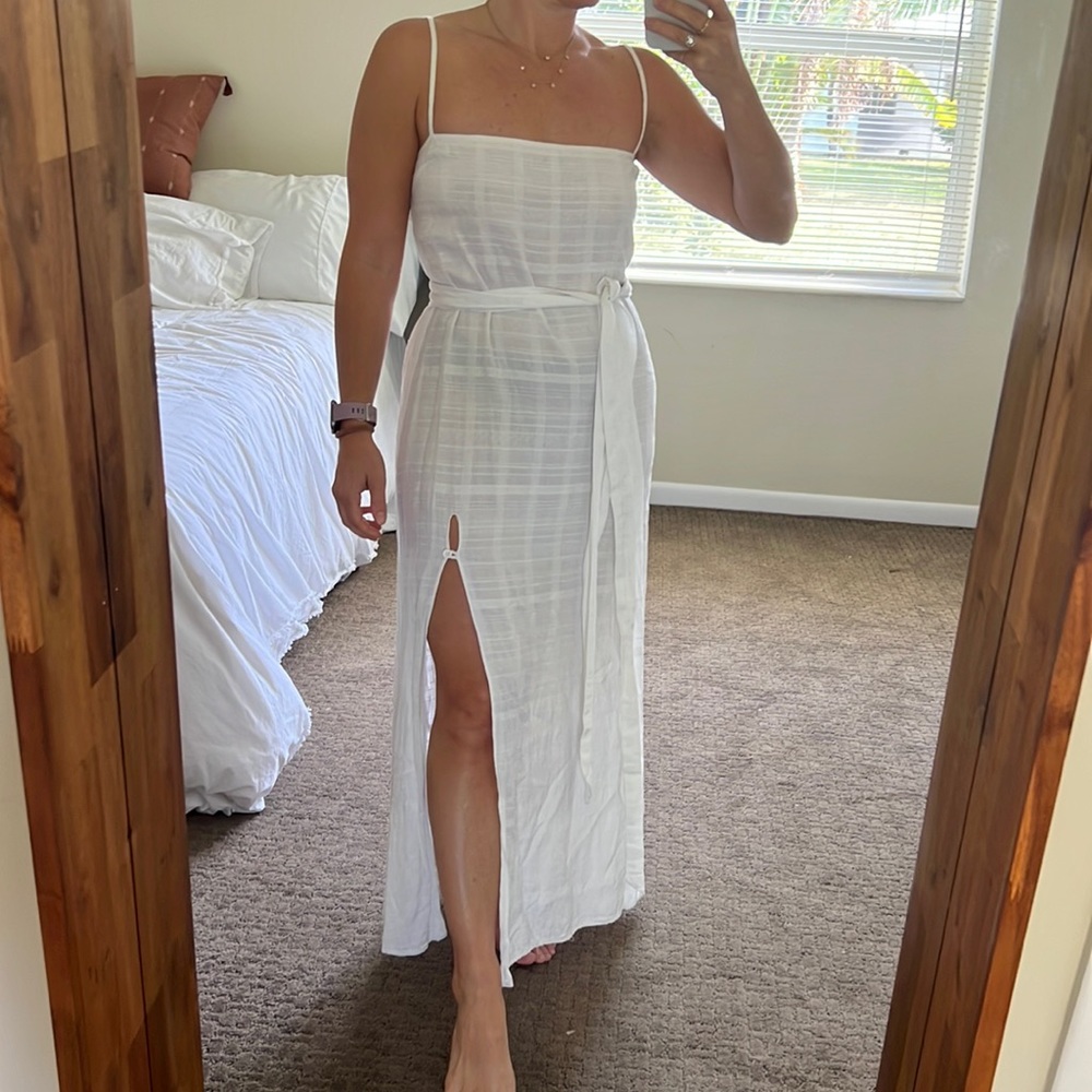 Reformation white linen maxi dress with sash size xs
